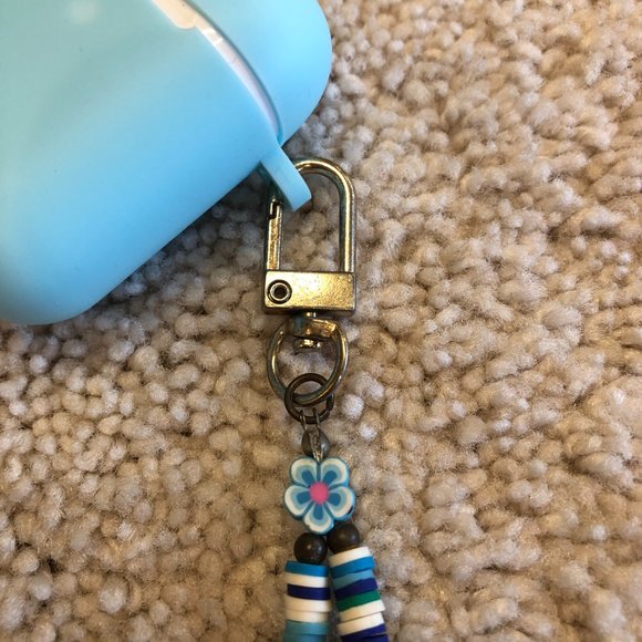 Blue Silicone AirPod Case with Beaded Wristlet - Picture 8 of 9